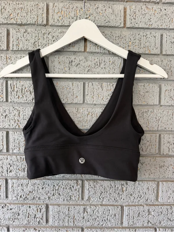 Lululemon Align V Neck Bra *Light Support, A/B Cup Black Size 4 - Image 4