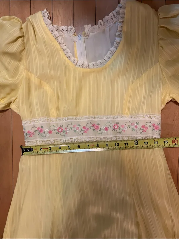 Vintage Homemade Yellow Puff Sleeve Embroidery Formal Dress Medium - Image 8