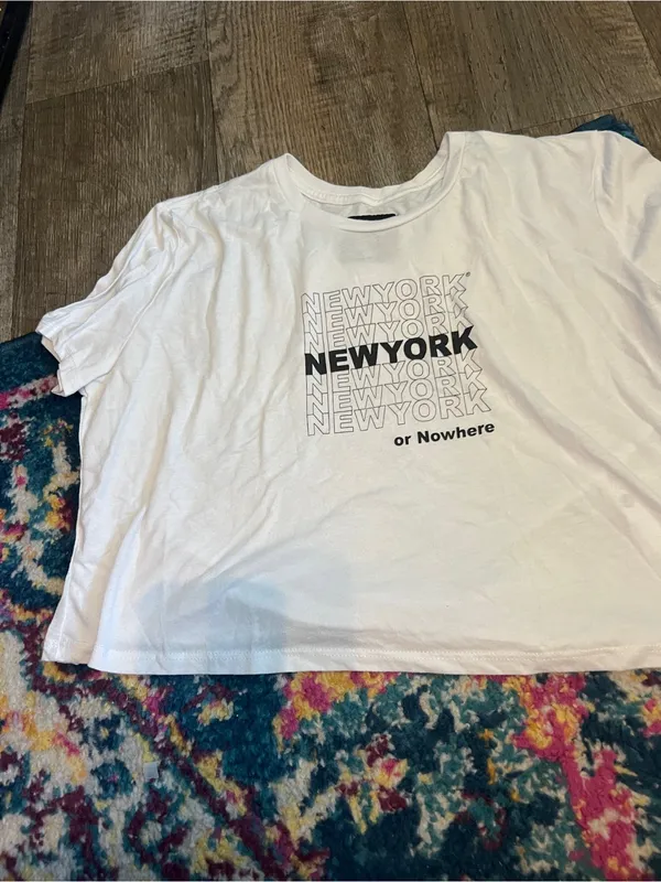 New York or nowhere Graphic White Crop Tee - Image 8