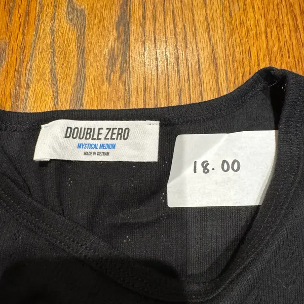 double zero crop tee - Image 2