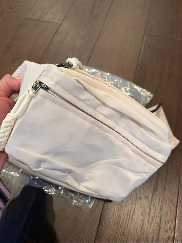 Women’s Cream Waist Bag Sling - Everyday Crossbody NIB - C39-223 - Image 3