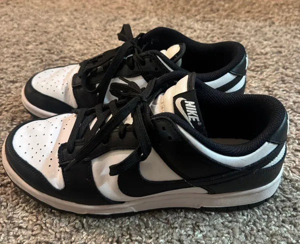 Nike Panda Dunks - Image 4