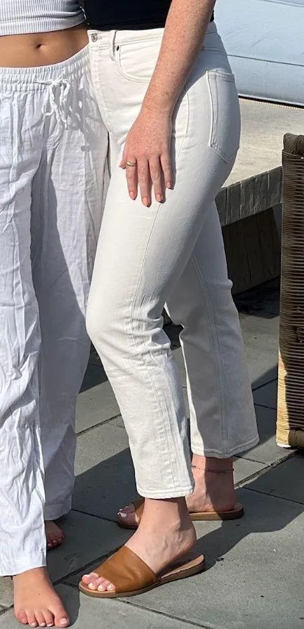 Abercrombie The Ankle Straight Ultra High Rise - Image 6