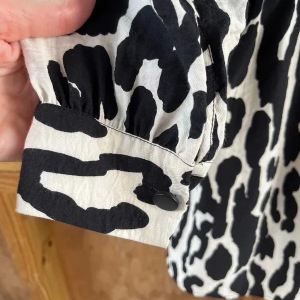 Zara Women's Animal Print Long Sleeve Mini Shirt Dress Size M - Image 7