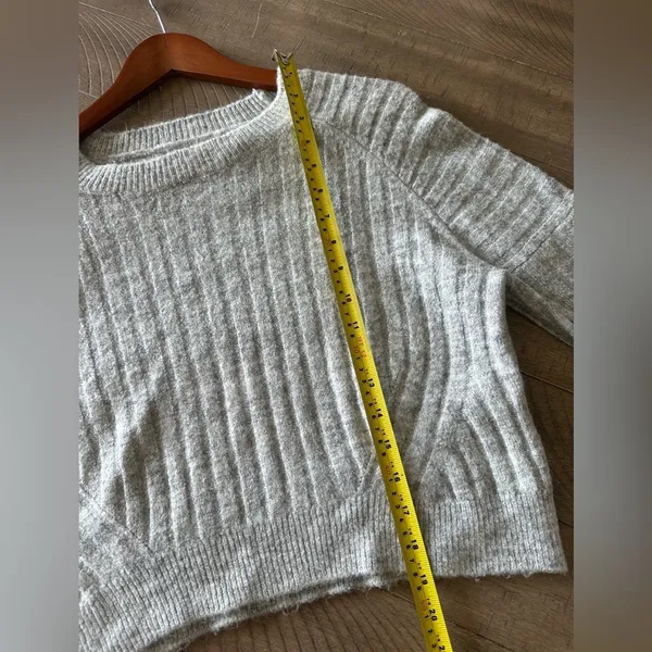 Cotton On Grey Knit Crewneck Pullover Long Sleeve Sweater Women’s size Small​​ - Image 9