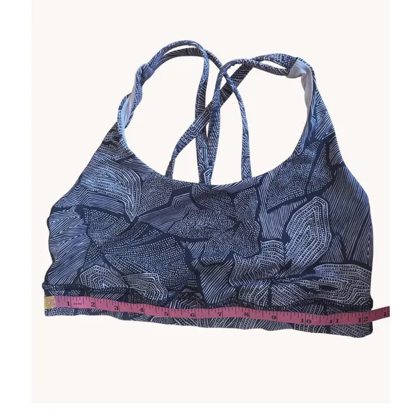 Lululemon Free To‎ Be Wild Sports Bra Black White Geometric Strappy Size 4 - Image 7
