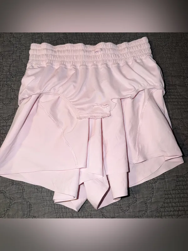 Lululemon Shake It Out High-Rise Running Short 2.5" Pink Haze Women’s Size-XS - Image 4
