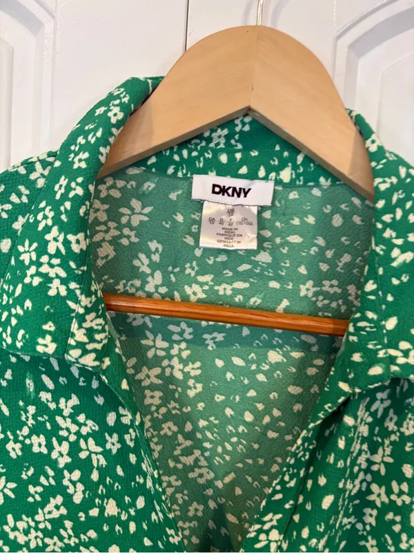 DKNY green and white floral dress size 10 - Image 7