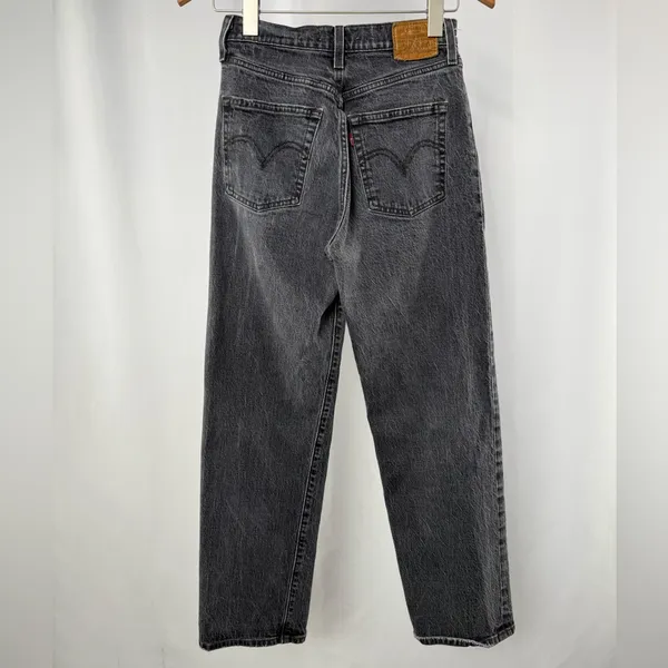 Levi’s Ribcage Straight‎ Ankle Jeans in Well Worn Black Size 26 - Image 7