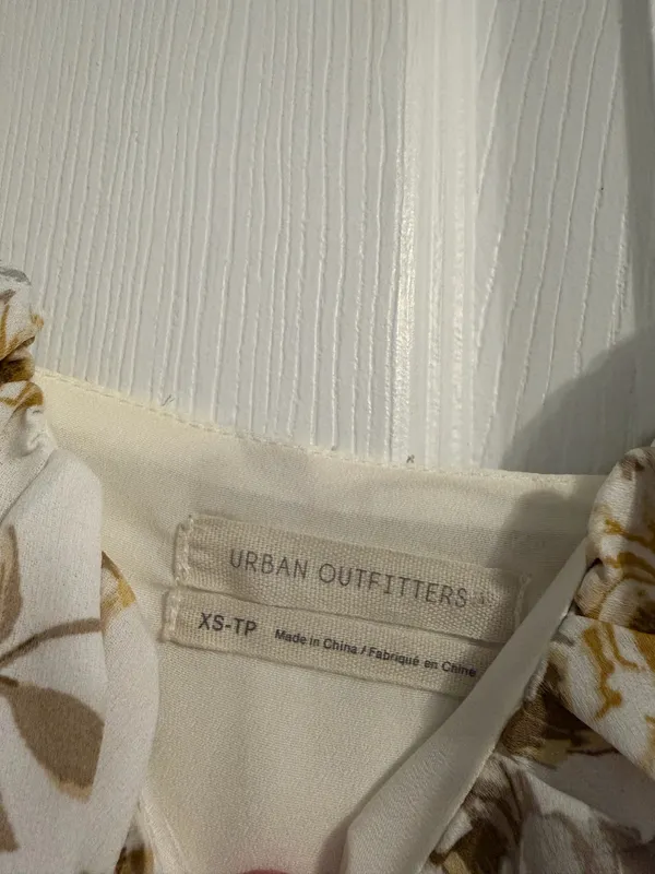 Urban Outfitters Mini Dress - Image 5