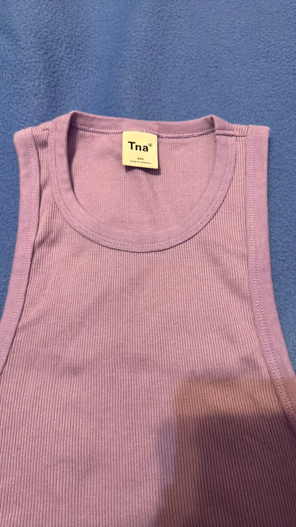 TNA Ribbed Racer Aritzia Cropped Tank - Image 3