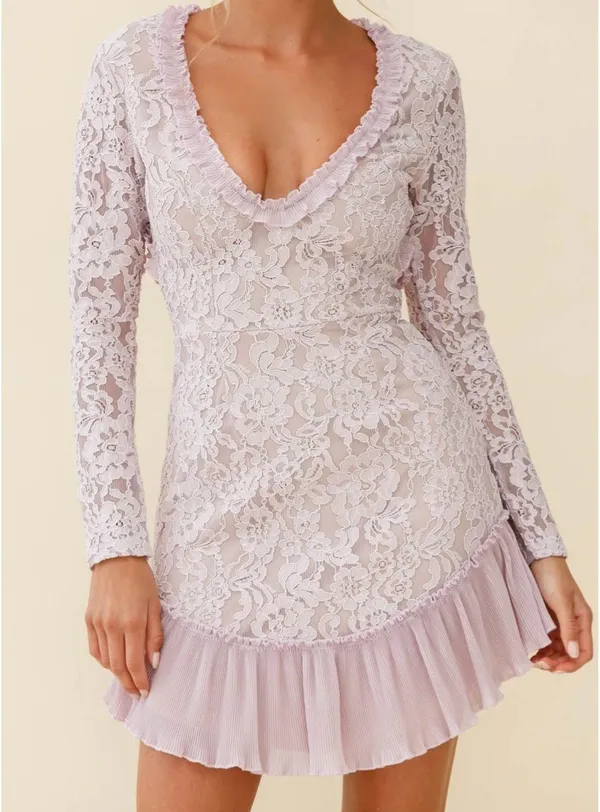 Selfie Leslie Isabella Long Sleeve Open Back Lace Dress Blush - Image 4