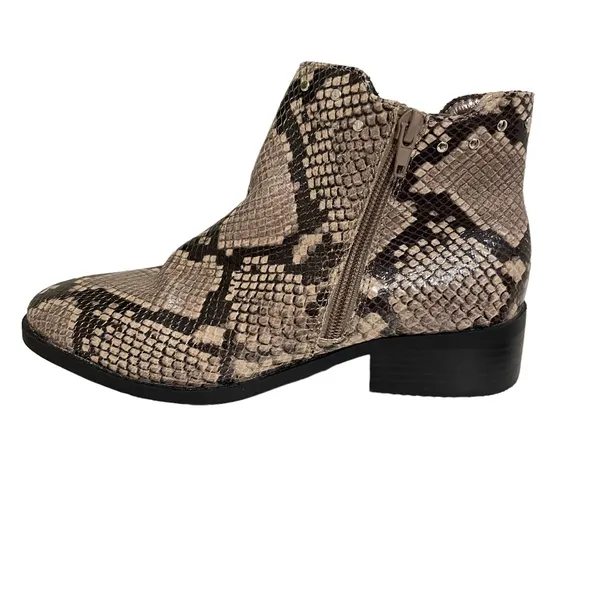 NWOT Steve Madden Snakeskin Booties with Silver Stud Accents 5 - Image 11