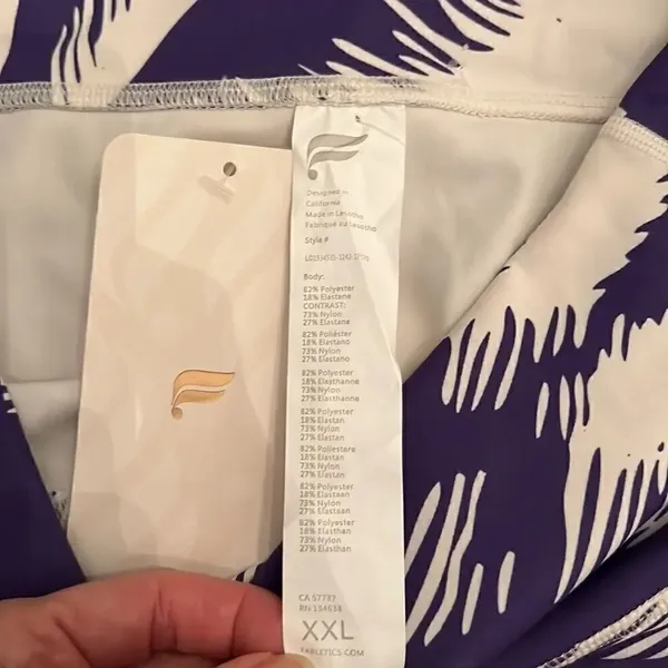 NWT fabletics leggings! Super soft and cute! - Image 10