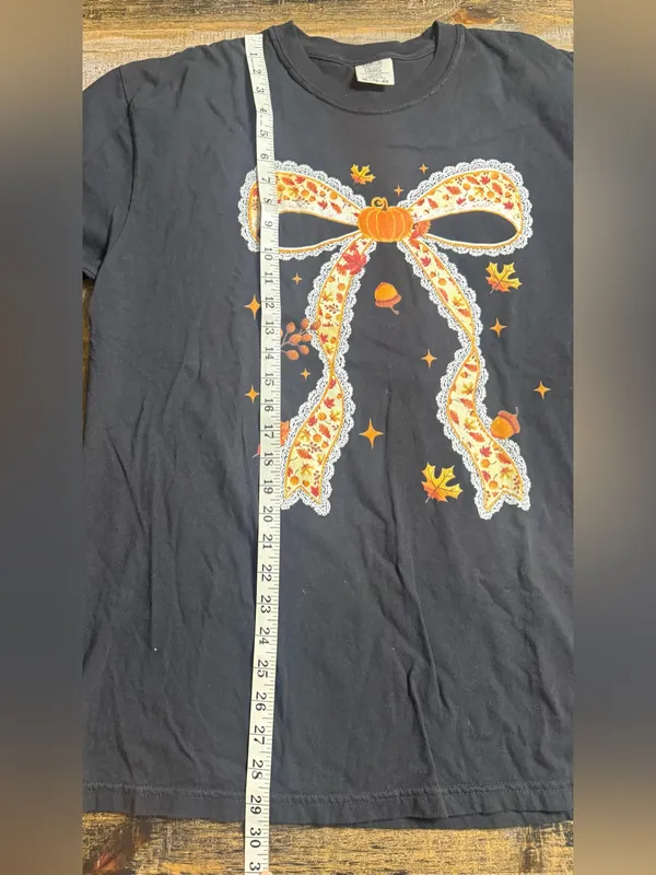 Comfort Colors Black Short Sleeve Tee with Pumpkin Bow Graphic - Image 6