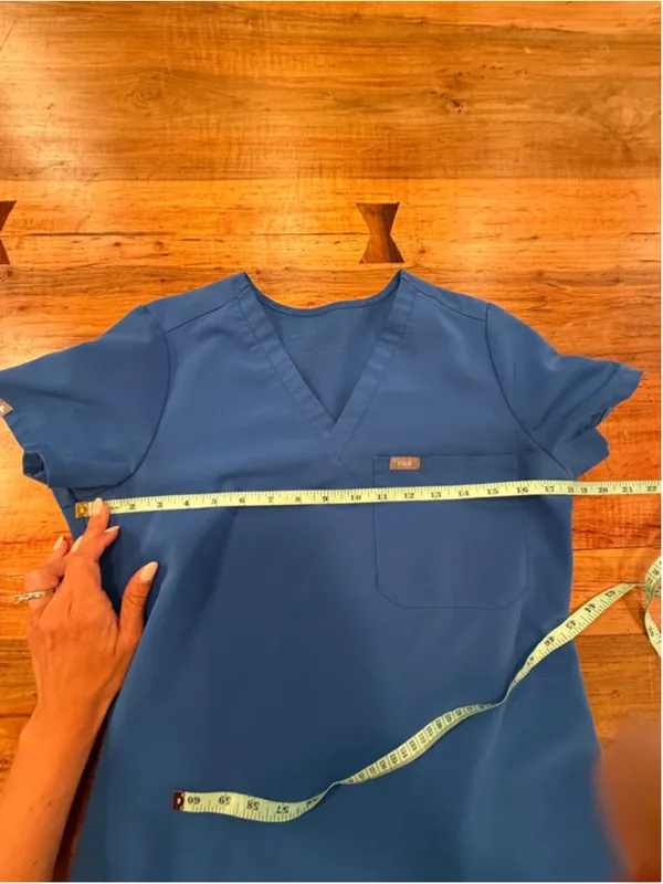 FIGS Technical Collection Blue V-Neck Scrub Top Women's XS Slim Fit Soft Stretch - Image 7