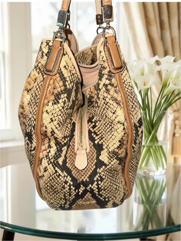 Coach Madison Phoebe 2 Tone Python Embossed Shoulder Bag w. 2 tags  Gold+ 2014 - Image 7