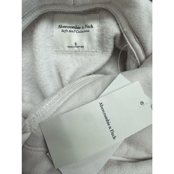NEW Abercrombie and Fitch Soft AF Hoodie Women’s Small - Image 2