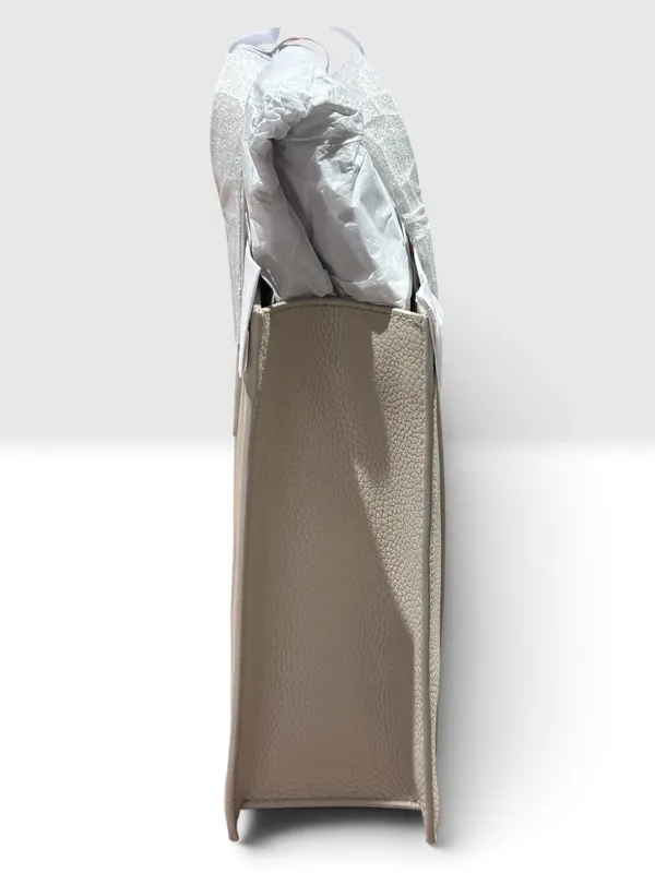 WE-AR4 The Bi Tote Light Sand Embossed Pebble Leather NWT - Image 2