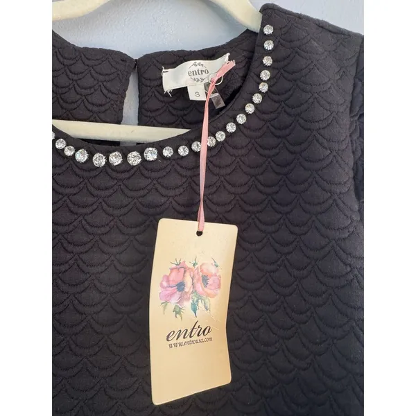 NWT Entro Black Quilted Jewel Neck Sheath Dress Women’s Size Small - Image 5