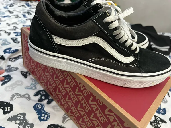 Men’s vans  - Image 3