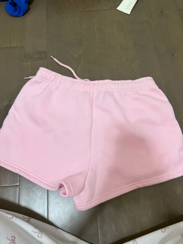 White Fox Shorts Boutique - Image 2