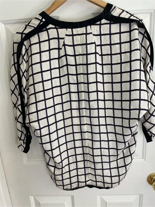 Isabel Marant Black and White Grid Print V-Neck Silk Blouse Size 38 US Size 6 - Image 7