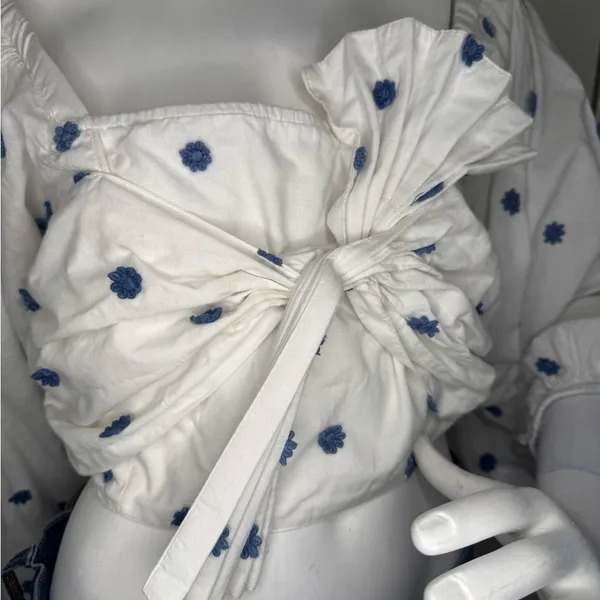 Farm Rio White and Blue Floral Women's Top - Image 7