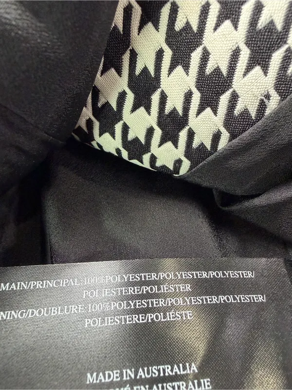 Jaggar Black and White Houndstooth Double-Breasted Blazer - Image 4