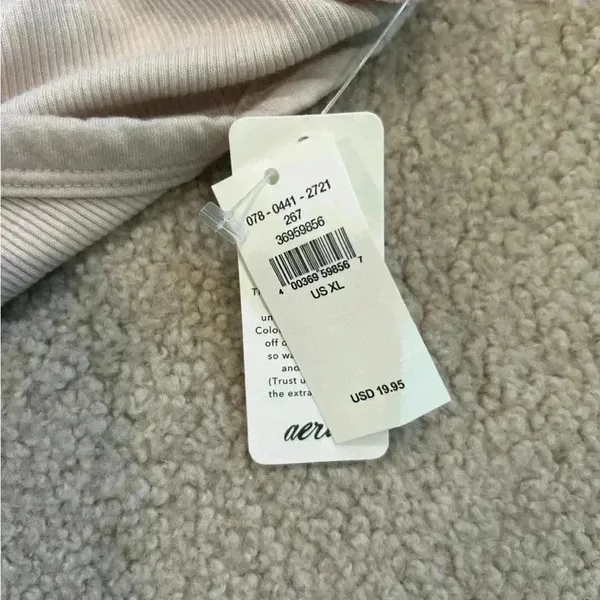 New with tags aerie ombré tan ribbed tank top in size xs - Image 4