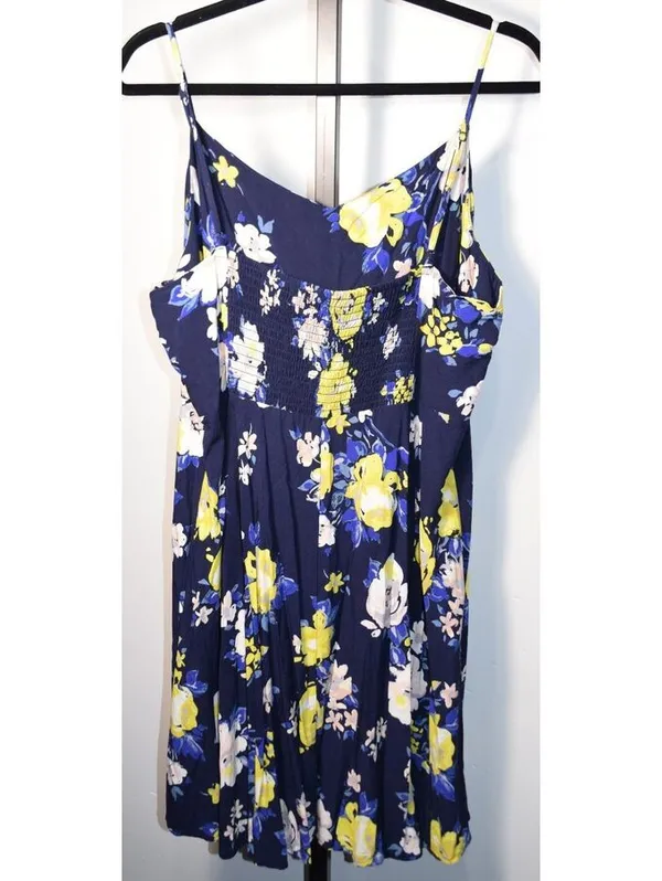 Old Navy Womens XL Navy Floral Smocked Sundress Adjustable Strap Summer Dress - Image 2