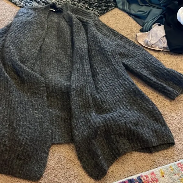 ‎Zara grey cardigan small - Image 3