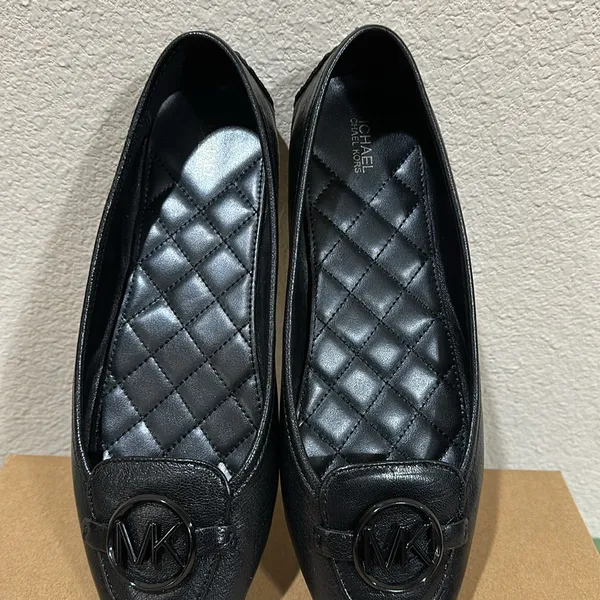 Michael Kors Women’s Black Lillie Ballet Flats - Image 10