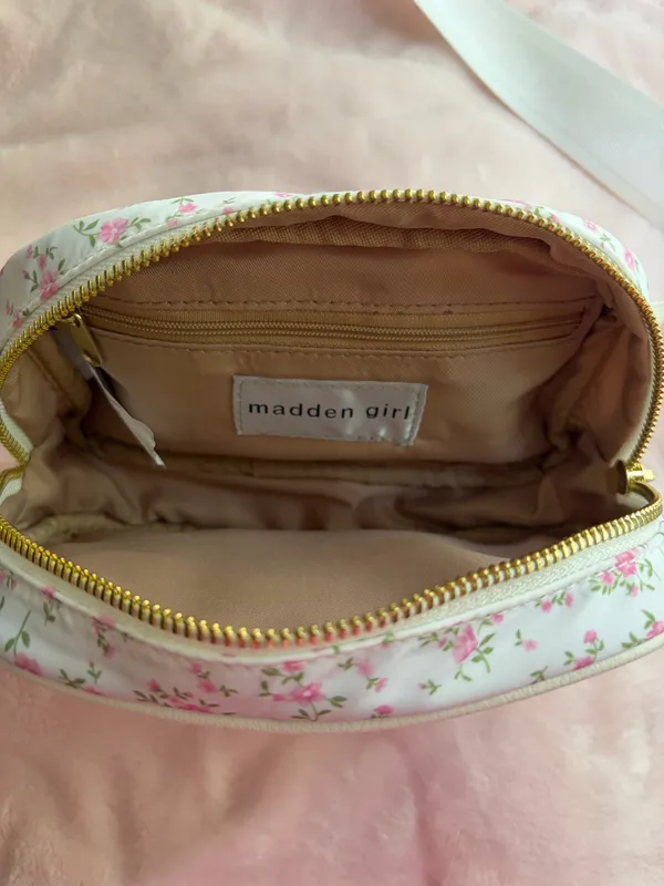 Madden Girl Floral Crossbody Bag - Image 3