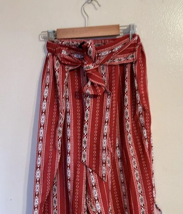 SheIn Red Slit Pants - Image 2