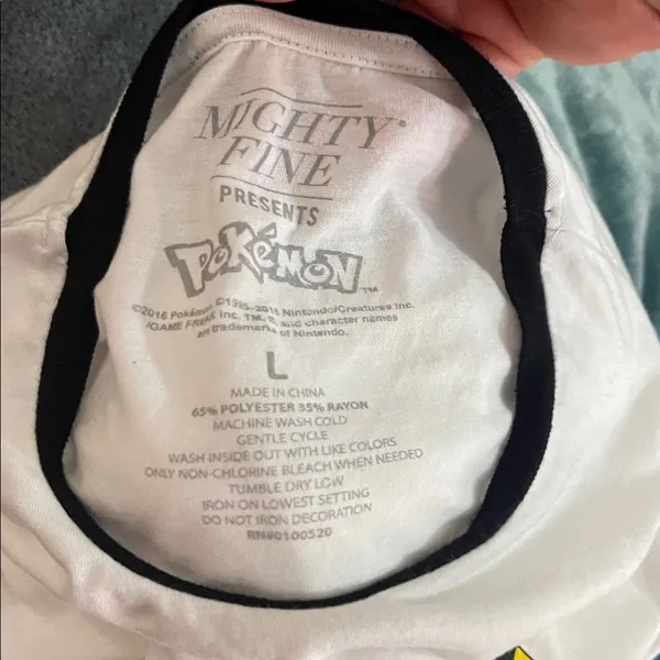 Mighty Fine Juniors Pokemon Pikachu Face White Shirt Large - Image 3