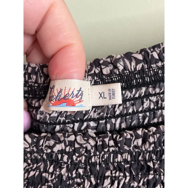 Faherty Women's Leaf Batik Cropped BEATRICE Smocked Top, Size XL - Image 5