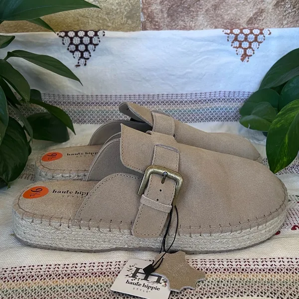 NEW Haute Hippie Aria 100% Suede Buckle Espadrille Tan Slip-On Mule Clogs US 9.5 - Image 5