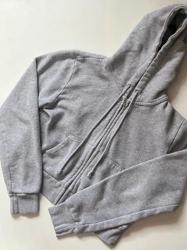 Brandy Melville sweatshirt - Image 2