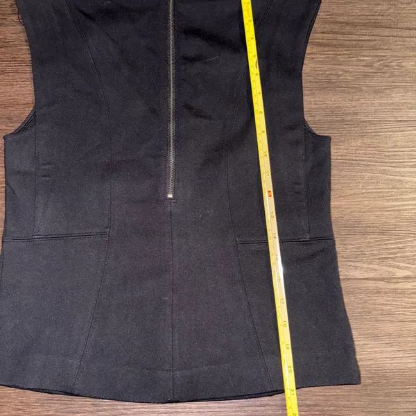 NWT SPANX The Perfect‎ Ponte V-Neck Seamed Top small - Image 9