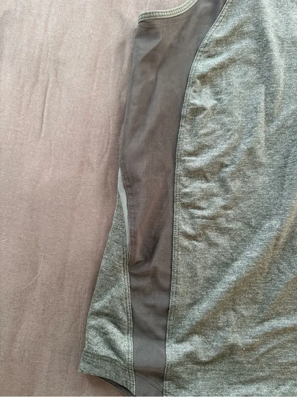 lululemon athletica Green and Gray Strappy Racerback Tank - Image 4