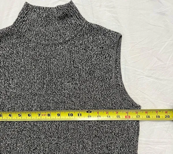 Dana Buchman Grey & Black Sleeveless Turtleneck Knit Top - Size L - Image 5