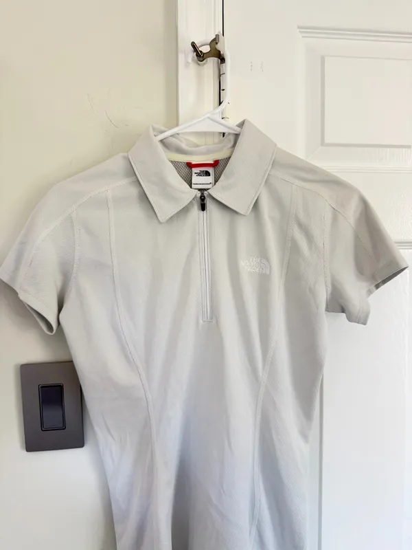 The North Face Women White Quarter Zip Short Sleeve Polo Shirt S P Outdoor Golf - Image 3