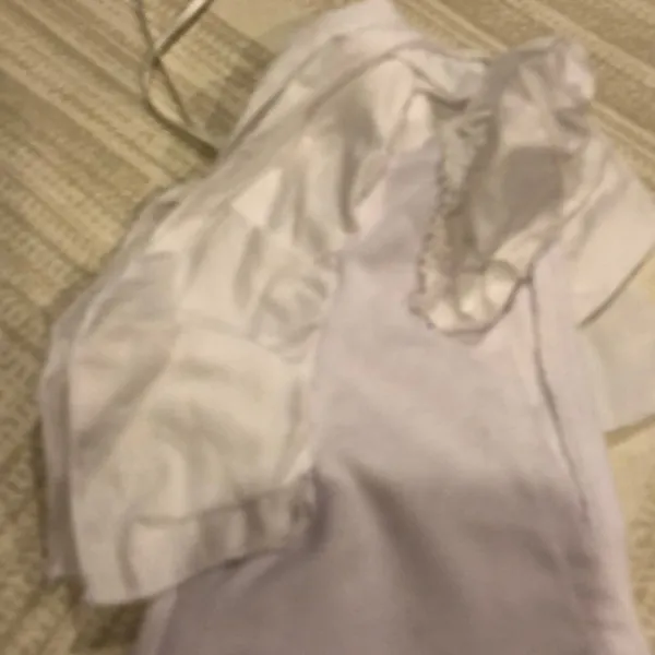 H&M White V Neck Ruffle Tank Top - Image 3