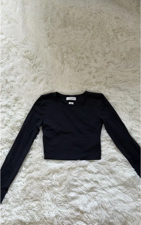 Aritzia Babaton Contour Long Sleeve - Image 3
