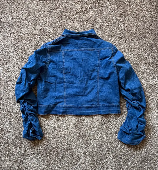 & Other Stories Scrunched sleeve cropped denim jacket and matching jeans Size 2XL - Image 2