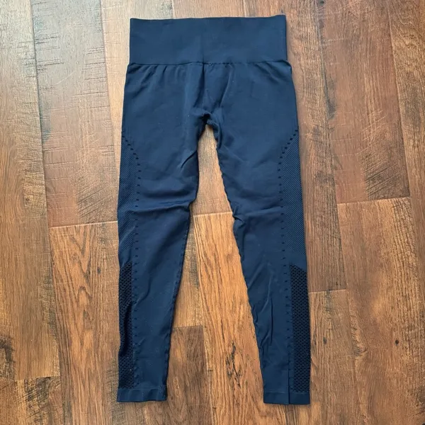 JoyLab navy blue leggings, size medium - Image 2