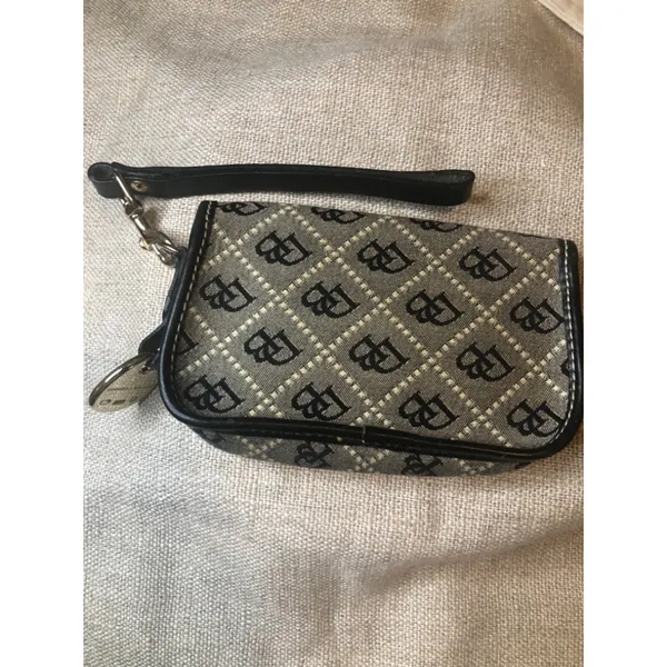 Dooney & Bourke Wristlet Small with Card Holder - Image 2
