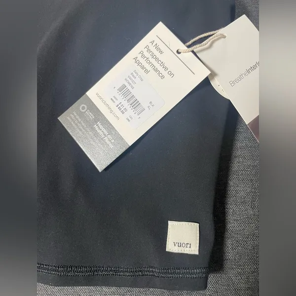 NWT Vuori Daily Crop Size XL - Image 5