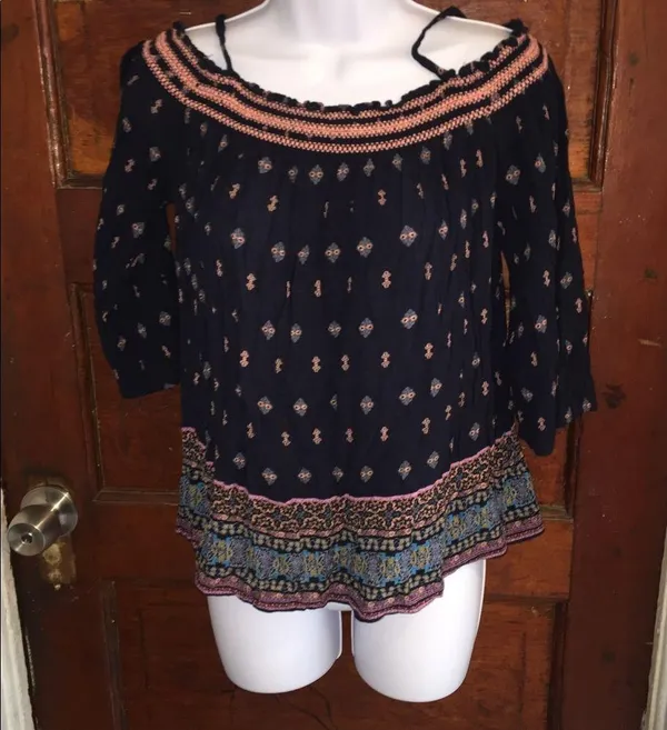 Xhilaration Open Shoulders & Long Sleeve Blouse - Image 2
